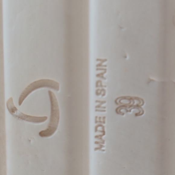 Kanna black leather womens wedge sandals with herringbone design, size 39 (8 1/2 - Picture 10 of 10